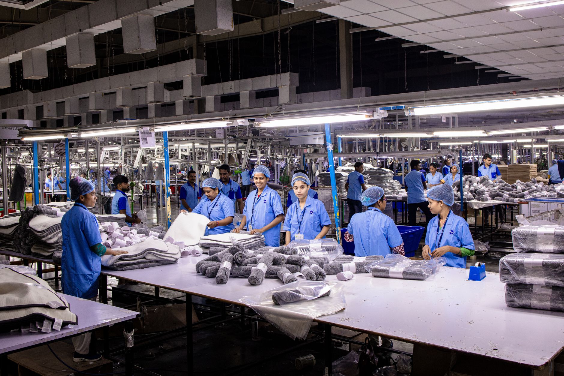 Fragmented Operational Processes in SMEs and Manufacturers: Why an AI-First Approach Fails
